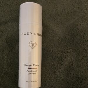 Body Firm Crêpe Erase Facial Treatment